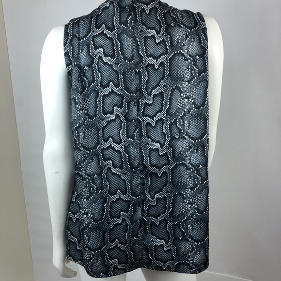 Michael Kors Women's Snake Animal Print Blouse - Size Large -Excellent Condition - Picture 8 of 13